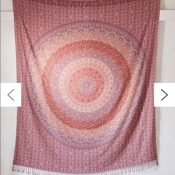 Urban outfitters tapestry - Picture 3 of 4